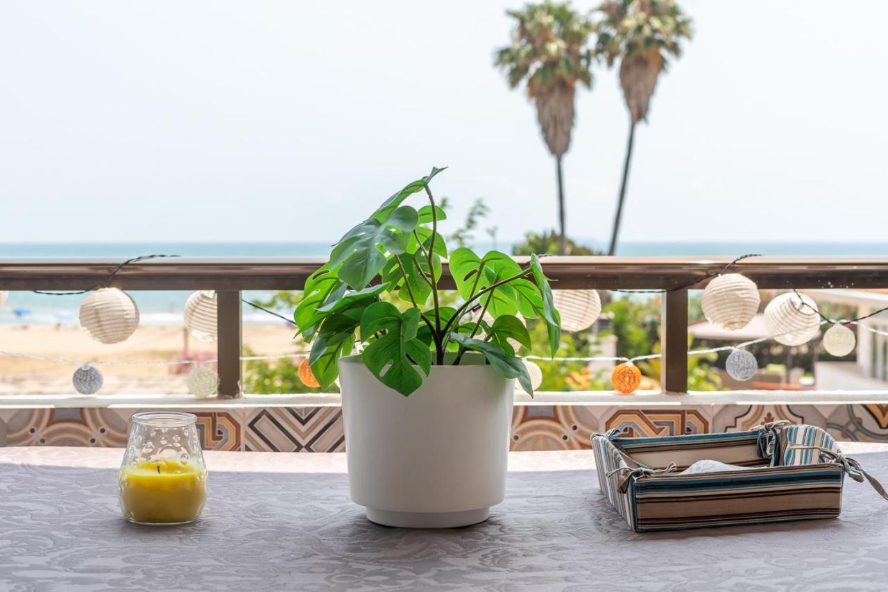 Isola Beachside Apartment Valencia Exterior photo